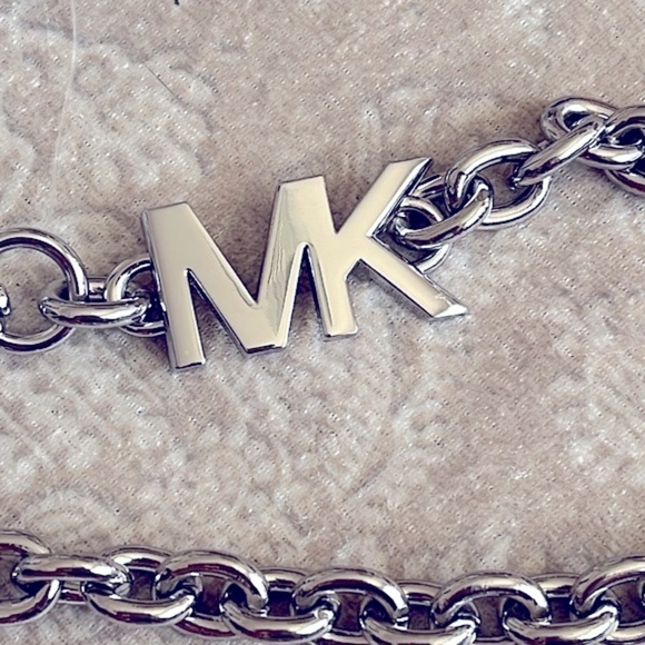 Brand New Michael Kors Silver Tone Metal Chain Belt Cinched Waist - Picture 5 of 14